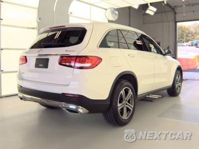 2019 Mercedes-Benz GLC 300 4MATIC - zdjęcie 4 z 19 - miniatura
