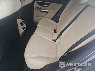 2023 Mercedes-Benz GLC 300 4MATIC - zdjęcie 13 z 19 - miniatura