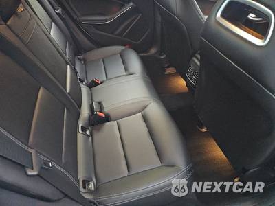 2019 Mercedes-Benz CLA 250 4MATIC - zdjęcie 14 z 19 - miniatura