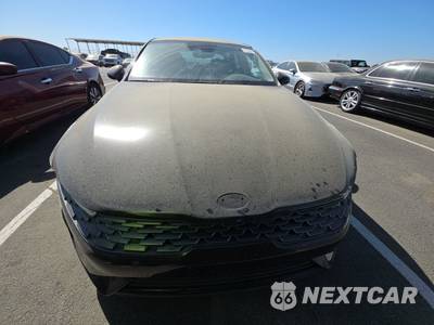 2021 Kia K5 EX - zdjęcie 2 z 36 - miniatura