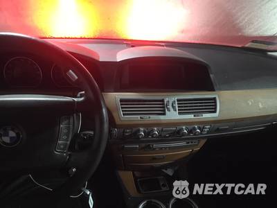 2006 BMW 7 Series Sedan 750Li - zdjęcie 11 z 24 - miniatura