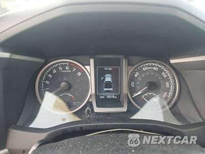 2023 Toyota Tacoma Limited Crew Cab Medium Bed - zdjęcie 12 z 23 - miniatura