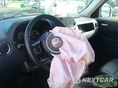 2015 Jeep Patriot High Altitude Edition - zdjęcie 29 z 76 - miniatura