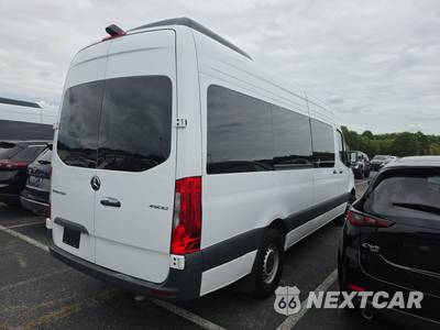2025 Mercedes-Benz Sprinter 2500 Passenger Van High Roof 170.0" WB - zdjęcie 4 z 23 - miniatura