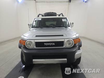 2007 Toyota FJ Cruiser w/Rear Doors - zdjęcie 2 z 57 - miniatura