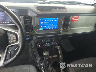 2021 Ford Bronco Outer Banks - zdjęcie 11 z 34 - miniatura