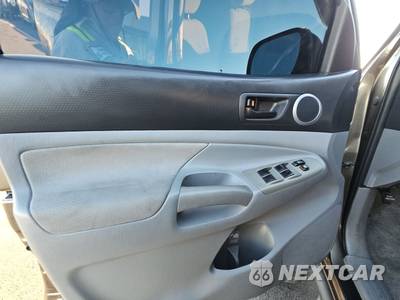 2011 Toyota Tacoma PreRunner Crew Cab Medium Bed - zdjęcie 9 z 41 - miniatura