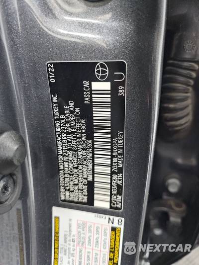 2022 Toyota C-HR XLE - zdjęcie 14 z 32 - miniatura
