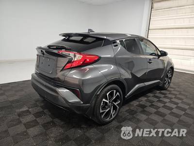 2022 Toyota C-HR XLE - zdjęcie 4 z 32 - miniatura