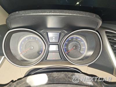 2016 Hyundai Elantra GT Hatchback - zdjęcie 12 z 34 - miniatura
