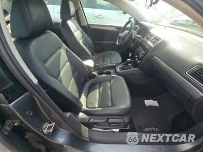 2015 Volkswagen Jetta TDI S - zdjęcie 8 z 17 - miniatura
