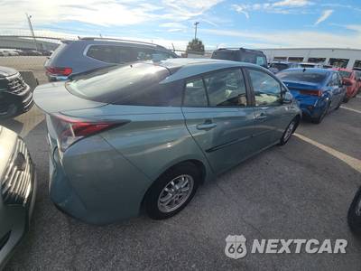 2017 Toyota Prius Four - zdjęcie 4 z 17 - miniatura