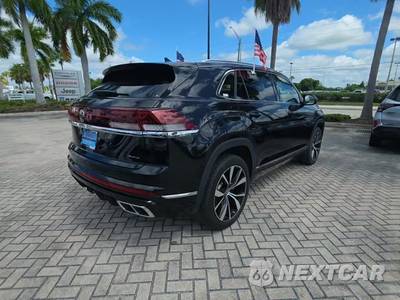 2024 Volkswagen Atlas Cross Sport 2.0T SEL Premium R-Line - zdjęcie 4 z 11 - miniatura