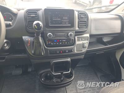2025 Ram ProMaster 2500 Cargo Van Tradesman w/Passenger Seat Low Roof 136.0" WB - zdjęcie 11 z 26 - miniatura