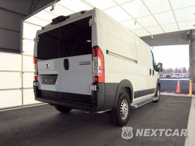 2025 Ram ProMaster 2500 Cargo Van Tradesman w/Passenger Seat Low Roof 136.0" WB - zdjęcie 4 z 31 - miniatura