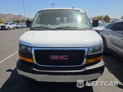2025 GMC Savana 2500 Cargo Van 1WT 135.0" WB - zdjęcie 2 z 24 - miniatura