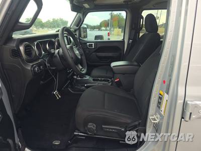 2023 Jeep Gladiator Willys Crew Cab Medium Bed - zdjęcie 7 z 21 - miniatura