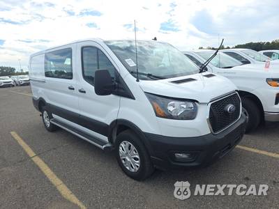 2025 Ford Transit 250 Cargo Van Low Roof 130.0" WB - zdjęcie 3 z 33 - miniatura