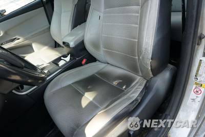 2017 Toyota Camry SE - zdjęcie 23 z 31 - miniatura