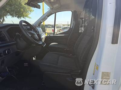 2025 Ford Transit 250 Cargo Van Low Roof 130.0" WB - zdjęcie 7 z 30 - miniatura
