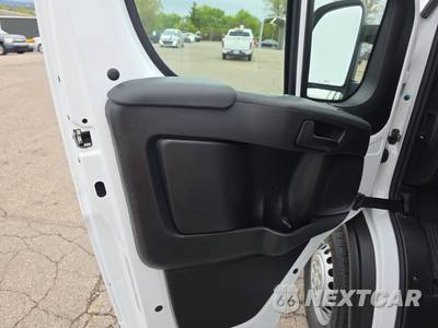 2025 Ram ProMaster 2500 Cargo Van Tradesman w/Passenger Seat Low Roof 136.0" WB - zdjęcie 9 z 21 - miniatura
