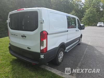 2025 Ford Transit 250 Cargo Van Low Roof 130.0" WB - zdjęcie 4 z 20 - miniatura