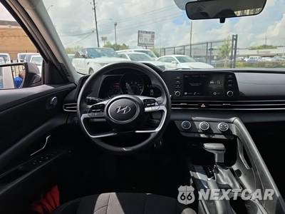 2023 Hyundai Elantra SE - zdjęcie 14 z 23 - miniatura