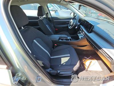 2026 Hyundai Sonata SEL Sport - zdjęcie 8 z 24 - miniatura