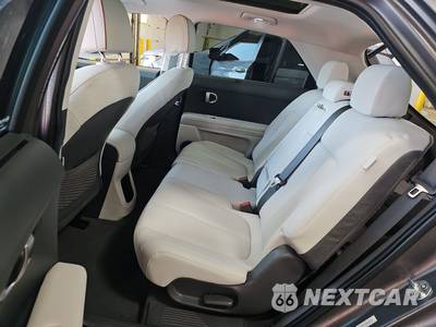 2024 Hyundai IONIQ 5 Limited - zdjęcie 13 z 38 - miniatura