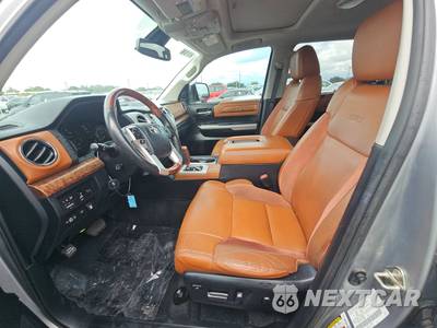 2020 Toyota Tundra 1794 Edition Crew Cab Short Bed - zdjęcie 7 z 27 - miniatura