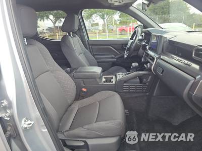 2024 Toyota Tacoma SR5 Crew Cab Medium Bed - zdjęcie 8 z 21 - miniatura