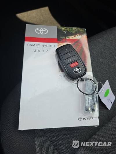 2026 Toyota Camry LE - zdjęcie 21 z 23 - miniatura