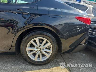 2026 Toyota Camry LE - zdjęcie 11 z 23 - miniatura