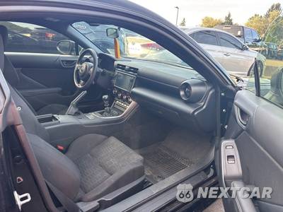 2025 Toyota GR86 - zdjęcie 32 z 32 - miniatura