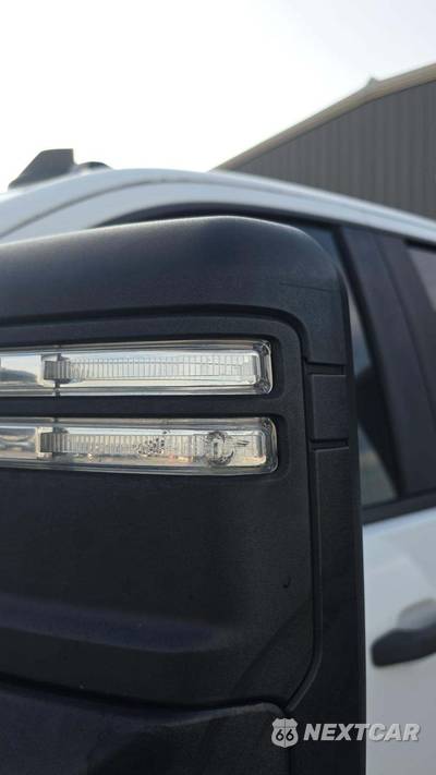 2021 Chevrolet Silverado 3500HD Cab Chassis WT Crew Cab 1WT DRW - zdjęcie 34 z 55 - miniatura