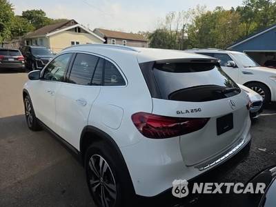 2024 Mercedes-Benz GLA 250 4MATIC - zdjęcie 6 z 22 - miniatura