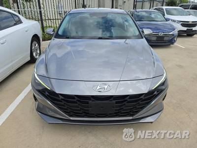 2023 Hyundai Elantra SE - zdjęcie 2 z 23 - miniatura