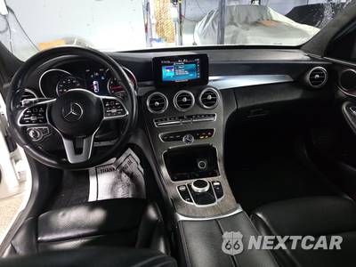 2019 Mercedes-Benz C 300 4MATIC Sedan - zdjęcie 11 z 25 - miniatura