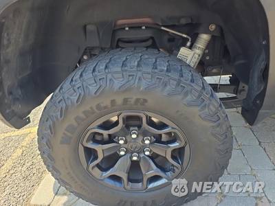 2022 Ram 1500 TRX Crew Cab Short Bed - zdjęcie 10 z 26 - miniatura