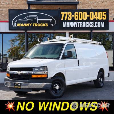 2010 Chevrolet Express 2500 Cargo Van 1WT 135.0" WB