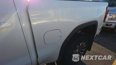 2021 GMC Sierra 1500 AT4 Crew Cab Short Bed - zdjęcie 28 z 36 - miniatura
