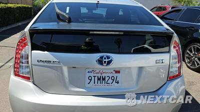 2015 Toyota Prius Two - zdjęcie 22 z 26 - miniatura