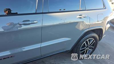 2021 Jeep Grand Cherokee Trailhawk - zdjęcie 27 z 28 - miniatura