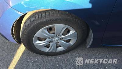 2016 Hyundai Elantra SE Sedan - zdjęcie 27 z 35 - miniatura