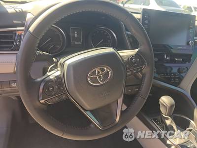 2023 Toyota Camry Hybrid SE - zdjęcie 10 z 28 - miniatura