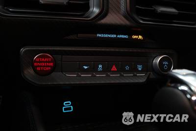 2024 Ford Mustang Dark Horse Coupe - zdjęcie 76 z 79 - miniatura