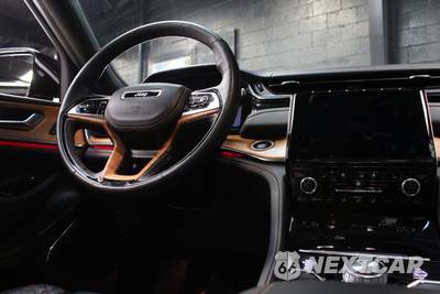 2023 Jeep Grand Cherokee L Summit Reserve - zdjęcie 56 z 99 - miniatura