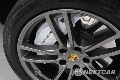 2023 Porsche Cayenne Turbo - zdjęcie 26 z 96 - miniatura