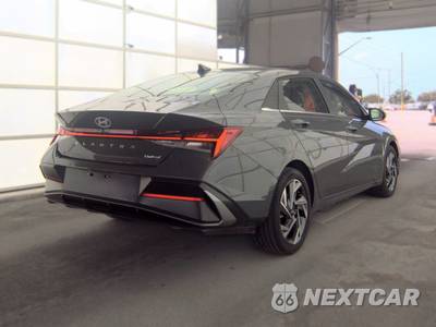 2026 Hyundai Elantra Limited - zdjęcie 4 z 18 - miniatura
