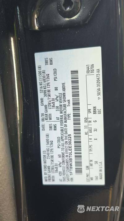 2020 Ford Super Duty F-350 Lariat Crew Cab Medium Bed - zdjęcie 17 z 36 - miniatura